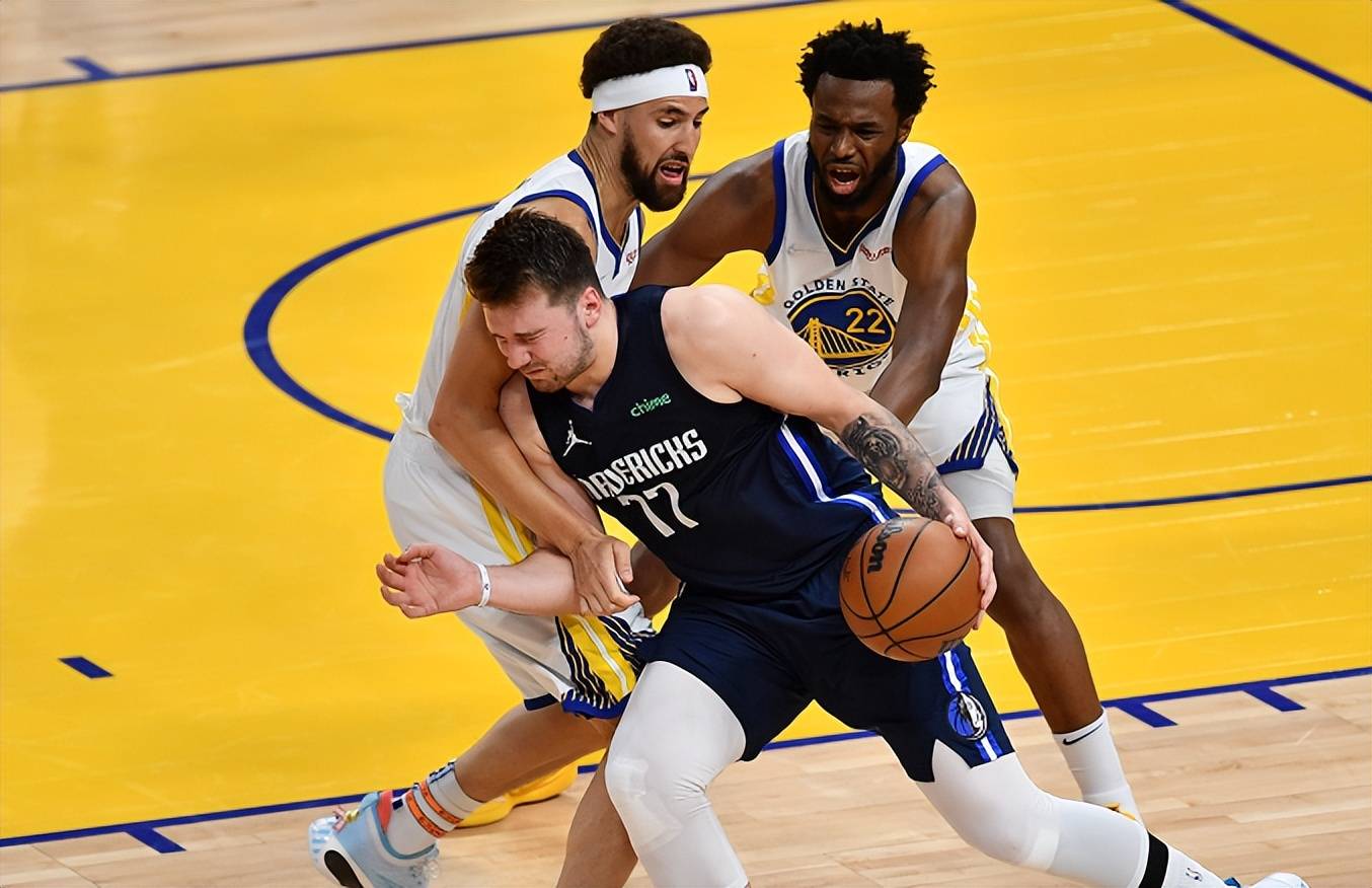  巴萨12主场首败连续3轮不胜 